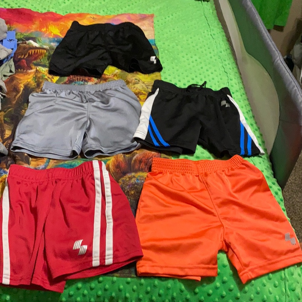 2t boy shorts